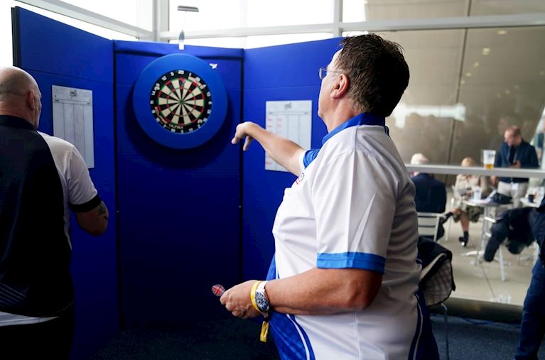 Darts evening with Gary Anderson content-02.jpg